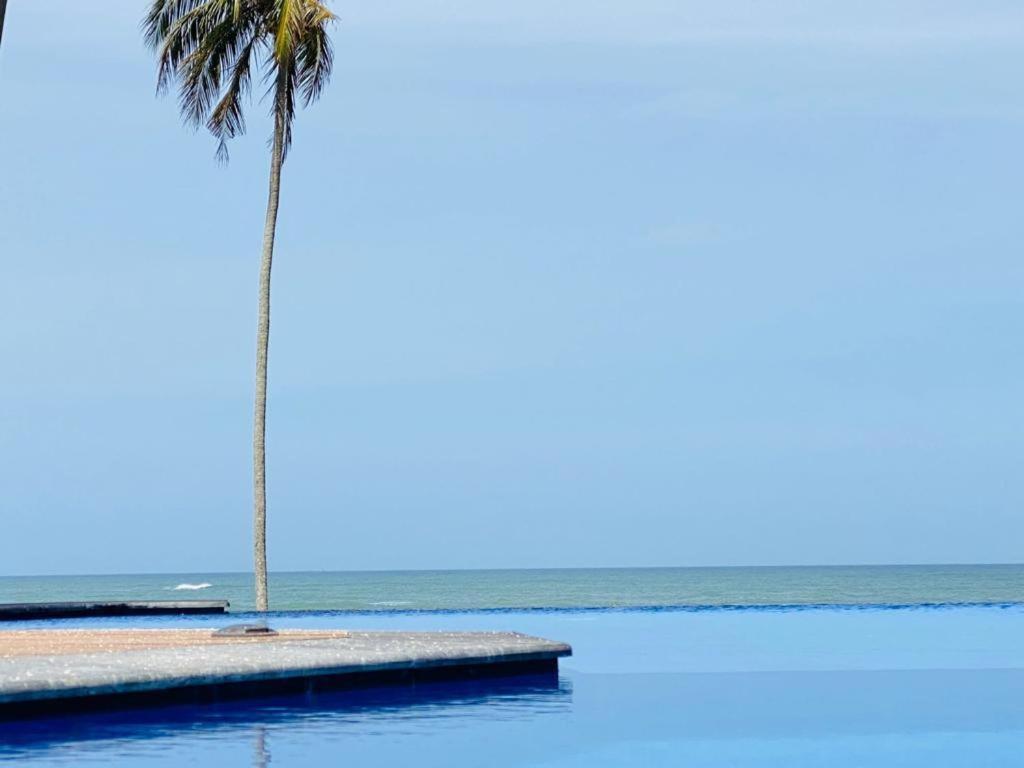 Hasara Oceanfront Apartments Galle Exterior foto